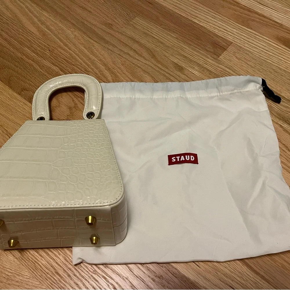 STAUD Kenny Cream Crocodile-Embossed Mini Bag - Picture 4 of 5